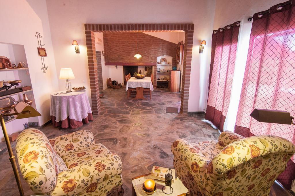 ホテル Monte Farropo モンサラズ 部屋 写真